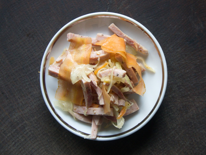 Wurstsalat mit Fermentiertem Gemüse