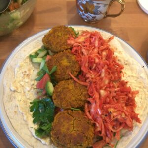 Falafel mit fermentiertem Kümmelkraut & fermentiertem Feuer 2