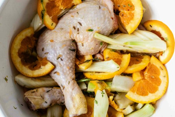 20240628-Schnelles-Grünzeug-Fermentiertes-Gemüse-Goldenes-Sauerkraut-ottolenghi-Hähnchen_MG_7681