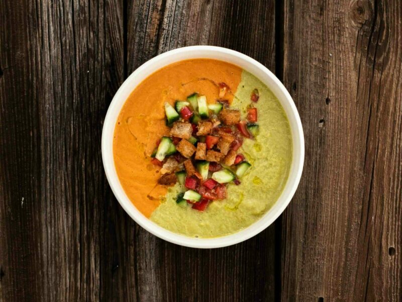 Gazpacho rot und grün und fermentiert