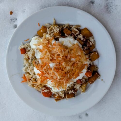 Steckrüben, Holunderkraut, Aji Amarillo-Joghurt